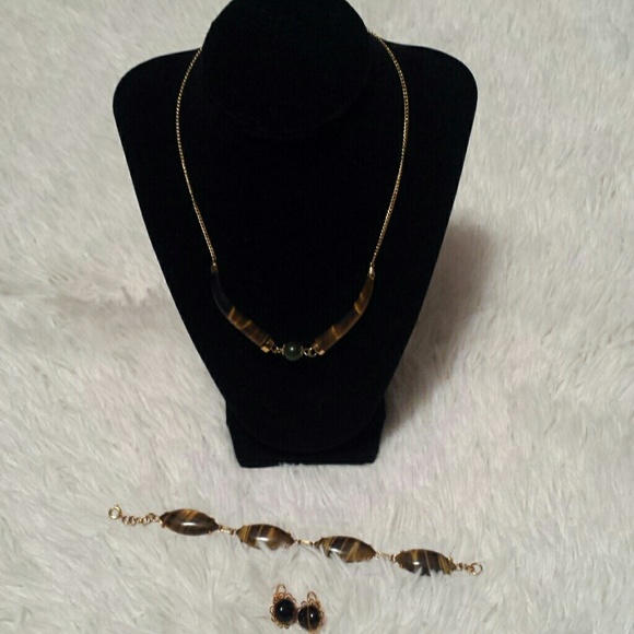 Vintage Genuine Tiger Eye & Jade 3 Piece Set - Bracelet, Earrings & Necklace - Picture 2 of 6